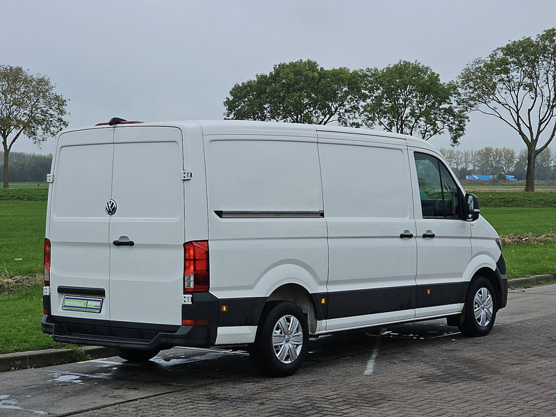 Volkswagen Crafter 35 2.0 L3H2 Navi Euro6 - Furgone chiuso: foto 3 Volkswagen Crafter 35 2.0 L3H2 Navi Euro6 - Furgone chiuso: foto 3