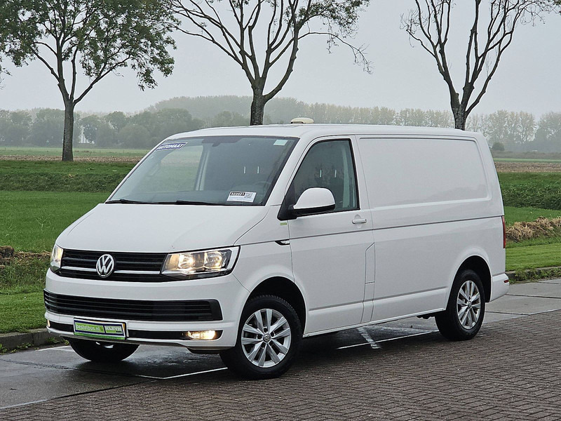 Volkswagen Transporter 2.0 TDI L1H1 Airco Euro6 NAP - Furgoncino: foto 2 Volkswagen Transporter 2.0 TDI L1H1 Airco Euro6 NAP - Furgoncino: foto 2