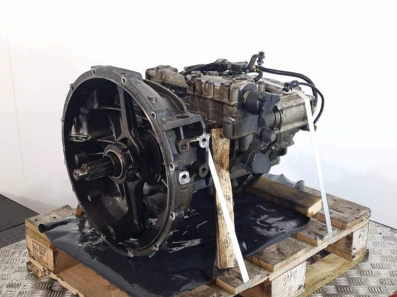 ZF Ecolite 6S800TO Renault Spec Gearbox - Cambio: foto 1 ZF Ecolite 6S800TO Renault Spec Gearbox - Cambio: foto 1