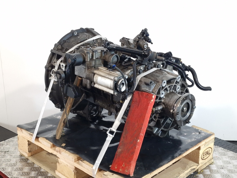 ZF Ecolite 6S800TO / STO8006 Volvo Spec Gearbox - Cambio: foto 4 ZF Ecolite 6S800TO / STO8006 Volvo Spec Gearbox - Cambio: foto 4