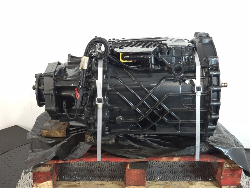 Cambio ZF Traxon 12TX2210TD 2023 Iveco Spec Gearbox: foto 7