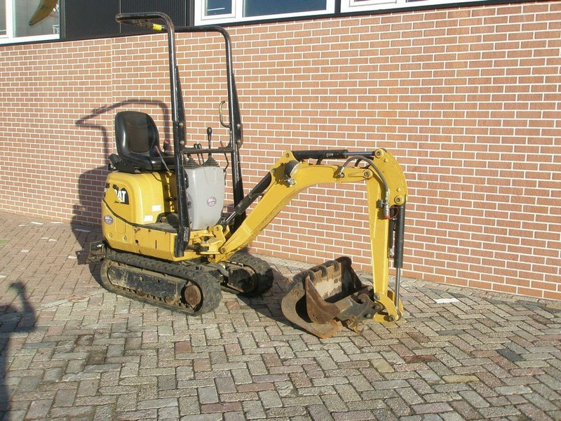 Caterpillar 300.9 - Miniescavatore: foto 3 Caterpillar 300.9 - Miniescavatore: foto 3