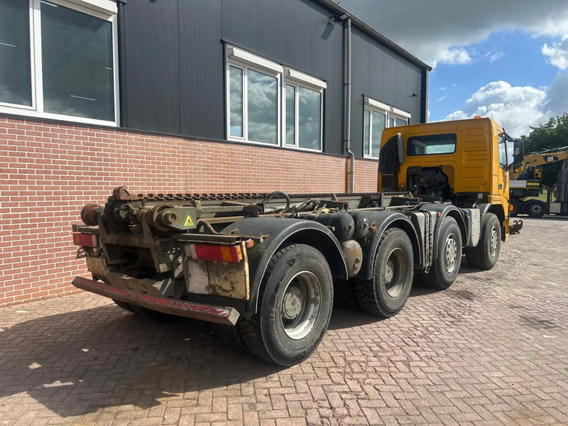 Terberg FM 1850 FM 1850 - Autocarro portacontainer/ Caisse interchangeable: foto 4 Terberg FM 1850 FM 1850 - Autocarro portacontainer/ Caisse interchangeable: foto 4