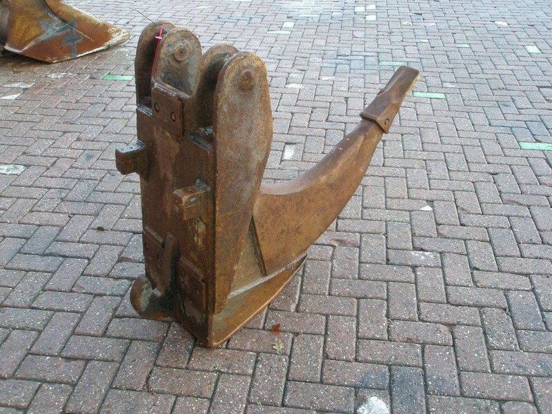 Volvo Ripper S3 Ripper S3 - Scarificatore per Macchina da cantiere: foto 2 Volvo Ripper S3 Ripper S3 - Scarificatore per Macchina da cantiere: foto 2