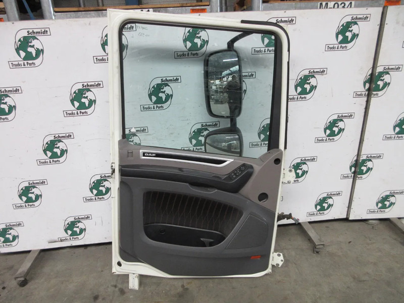 DAF 1881862 DEUR LINKS DAF XF 480 EURO 6 MODEL 2021 WIT - Porta e ricambi per Camion: foto 4 DAF 1881862 DEUR LINKS DAF XF 480 EURO 6 MODEL 2021 WIT - Porta e ricambi per Camion: foto 4