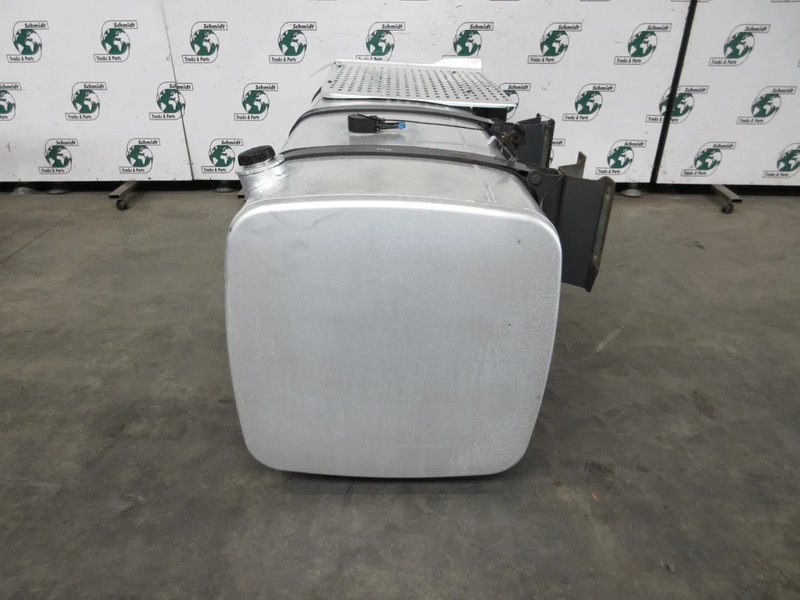 DAF 2140065 DIESELTANK DAF XF 480 EURO 6 MODEL 2021 950 LITER - Serbatoio carburante per Camion: foto 4 DAF 2140065 DIESELTANK DAF XF 480 EURO 6 MODEL 2021 950 LITER - Serbatoio carburante per Camion: foto 4