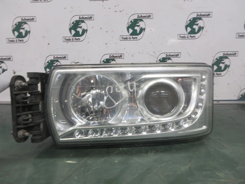 Iveco 5801639118 KOPLAMP LINKS IVECO HI WAY 440S42 EURO 6 - Fanale per Camion: foto 3 Iveco 5801639118 KOPLAMP LINKS IVECO HI WAY 440S42 EURO 6 - Fanale per Camion: foto 3