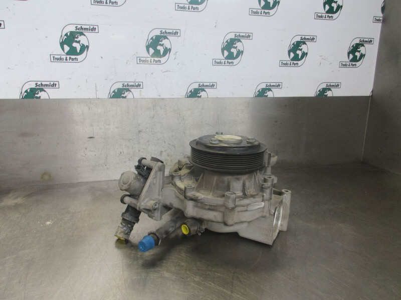 MAN 51.06330-5082/ 51.06500-7106 WATERPOMPHUIS D 2676 LF 26/46 Euro 6 - Sistema di raffreddamento per Camion: foto 3 MAN 51.06330-5082/ 51.06500-7106 WATERPOMPHUIS D 2676 LF 26/46 Euro 6 - Sistema di raffreddamento per Camion: foto 3