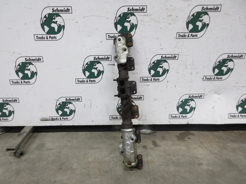 MAN 51.08102-0785 // 0836 // 51.08102-0782 // 0838 // 51. 08102-0786 // 0837 // MAN TGX 18.470 - Collettore di scarico per Camion: foto 2 MAN 51.08102-0785 // 0836 // 51.08102-0782 // 0838 // 51. 08102-0786 // 0837 // MAN TGX 18.470 - Collettore di scarico per Camion: foto 2