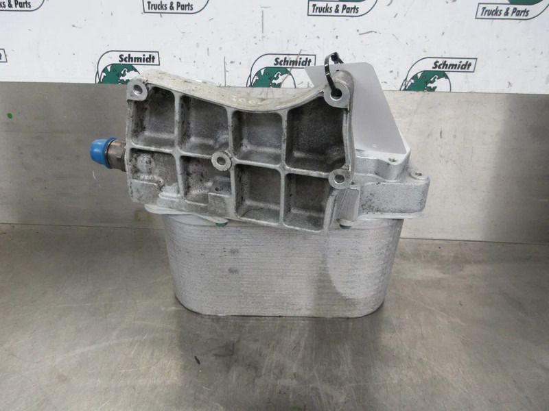 MAN 51.09540-3080 OLIEKOELER D2676LF52 EURO 6 - Motore e ricambi per Camion: foto 3 MAN 51.09540-3080 OLIEKOELER D2676LF52 EURO 6 - Motore e ricambi per Camion: foto 3