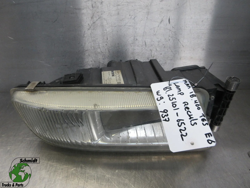 MAN 81.25101-6522 // 81.25101- 6798 // MISLAMP MAN TGS EURO 6 - Fendinebbia per Camion: foto 1 MAN 81.25101-6522 // 81.25101- 6798 // MISLAMP MAN TGS EURO 6 - Fendinebbia per Camion: foto 1