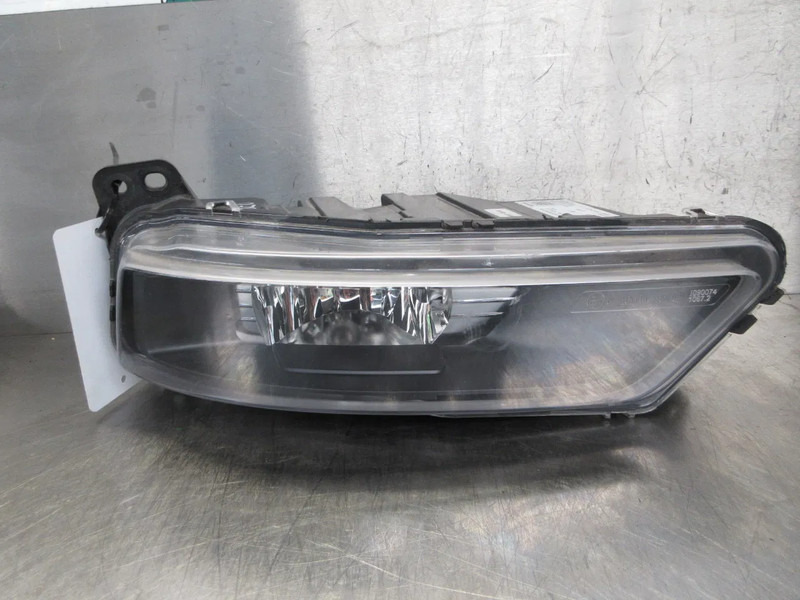 MAN 81.25204-0002 MISTLAMP 18.250 EURO 6 RECHTS - Fendinebbia per Camion: foto 4 MAN 81.25204-0002 MISTLAMP 18.250 EURO 6 RECHTS - Fendinebbia per Camion: foto 4