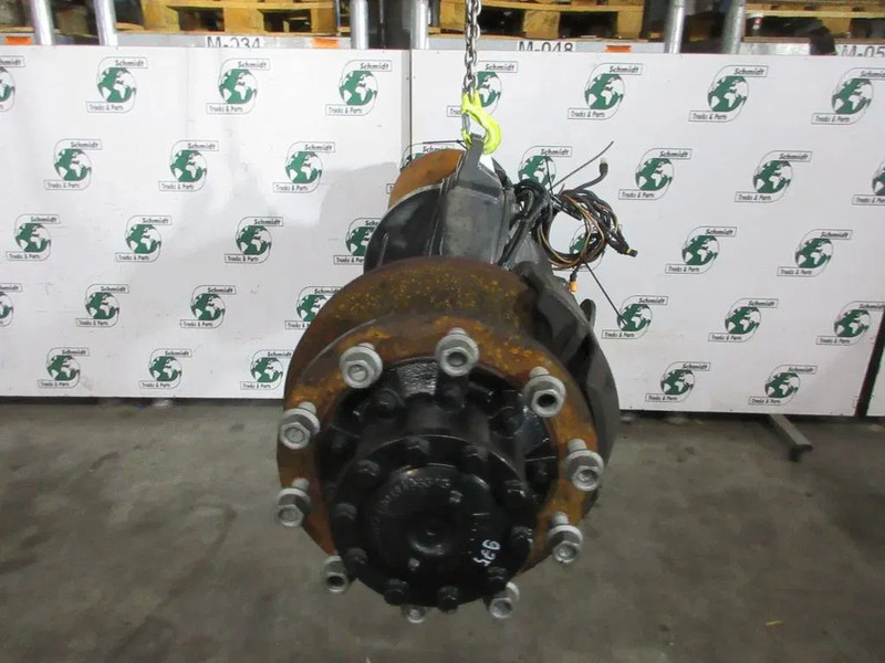 MAN 81.35003-7563//81.35010-6167 IK=4,111 Z=37:9 MAN TGM 18.250 EURO 6 MODEL 2024 - Asse posteriore per Camion: foto 4 MAN 81.35003-7563//81.35010-6167 IK=4,111 Z=37:9 MAN TGM 18.250 EURO 6 MODEL 2024 - Asse posteriore per Camion: foto 4