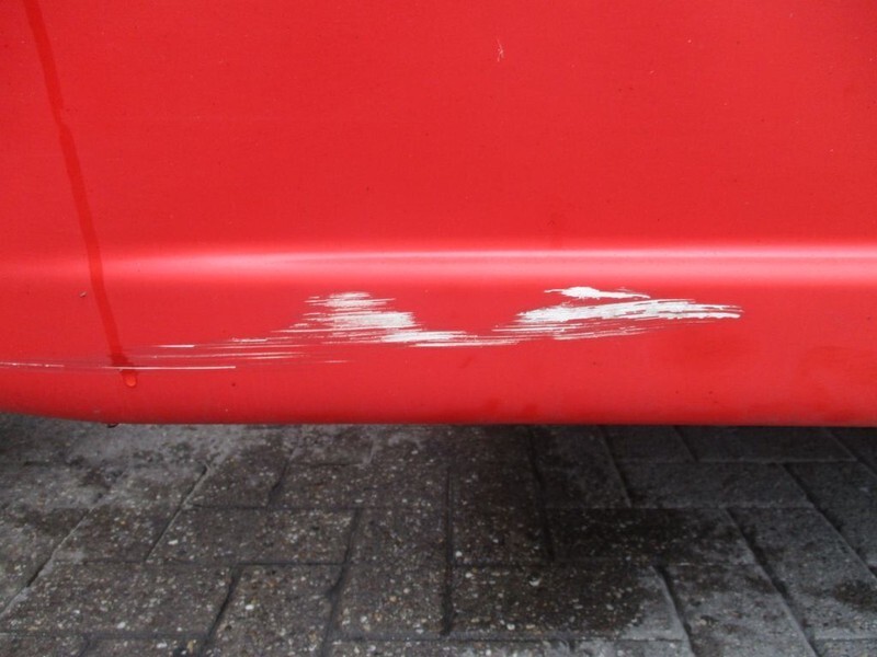 MAN TGX 18.400 81.41680-0050 ZIJBEKLEDING RECHTS - Telaio per Camion: foto 3 MAN TGX 18.400 81.41680-0050 ZIJBEKLEDING RECHTS - Telaio per Camion: foto 3