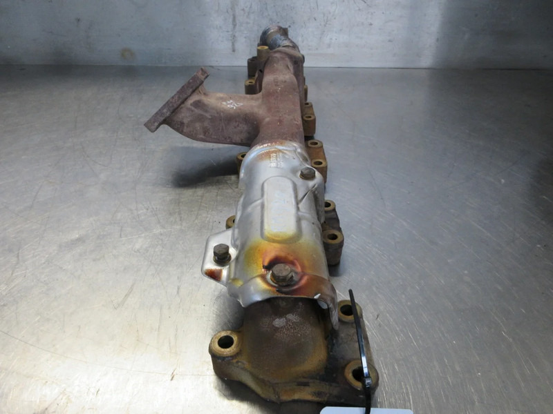 MAN TGX 51.08102-0835/51.08102-0774 UITLAATSPRUITSTUK EURO 6 - Collettore di scarico per Camion: foto 4 MAN TGX 51.08102-0835/51.08102-0774 UITLAATSPRUITSTUK EURO 6 - Collettore di scarico per Camion: foto 4