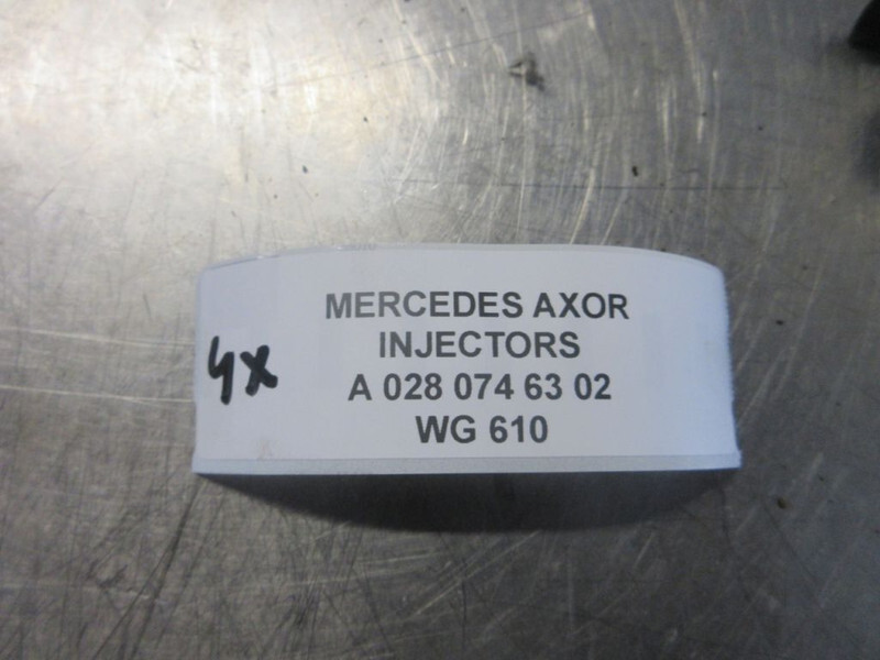 Mercedes-Benz A 028 074 63 02 INJECTORS MERCEDES AXOR EURO 5 - Filtro carburante per Camion: foto 3 Mercedes-Benz A 028 074 63 02 INJECTORS MERCEDES AXOR EURO 5 - Filtro carburante per Camion: foto 3