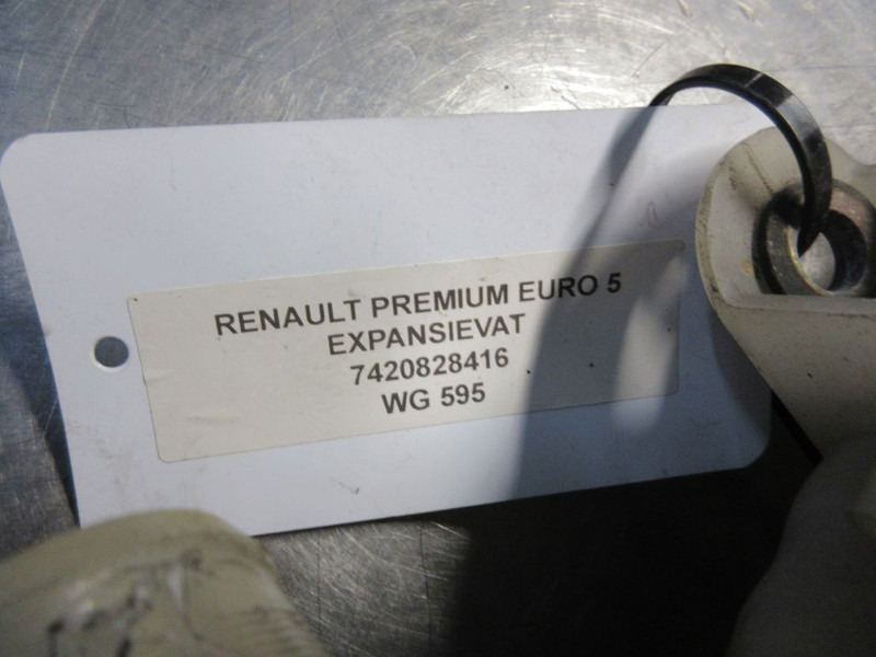 Renault PREMIUM 7420828416 EXPANSIEVAT EURO 5 - Serbatoio compensazione per Camion: foto 5 Renault PREMIUM 7420828416 EXPANSIEVAT EURO 5 - Serbatoio compensazione per Camion: foto 5