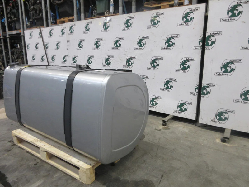 Volvo 2156455 DIESELTANK VOLVO FM 420 EURO 6 MODEL 2018 - Serbatoio carburante per Camion: foto 3 Volvo 2156455 DIESELTANK VOLVO FM 420 EURO 6 MODEL 2018 - Serbatoio carburante per Camion: foto 3