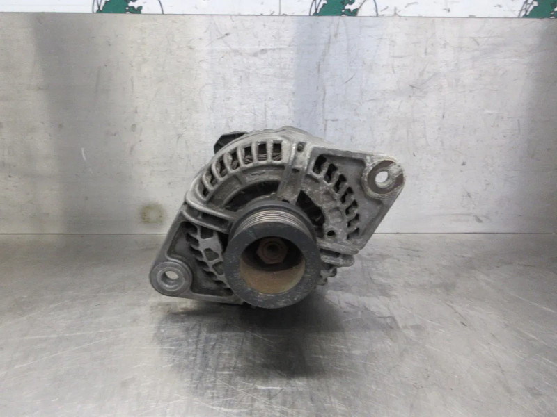 Volvo 22218393 // 22591472 DYNAMO VOLVO FM 370 EURO 6 - Alternatore per Camion: foto 2 Volvo 22218393 // 22591472 DYNAMO VOLVO FM 370 EURO 6 - Alternatore per Camion: foto 2
