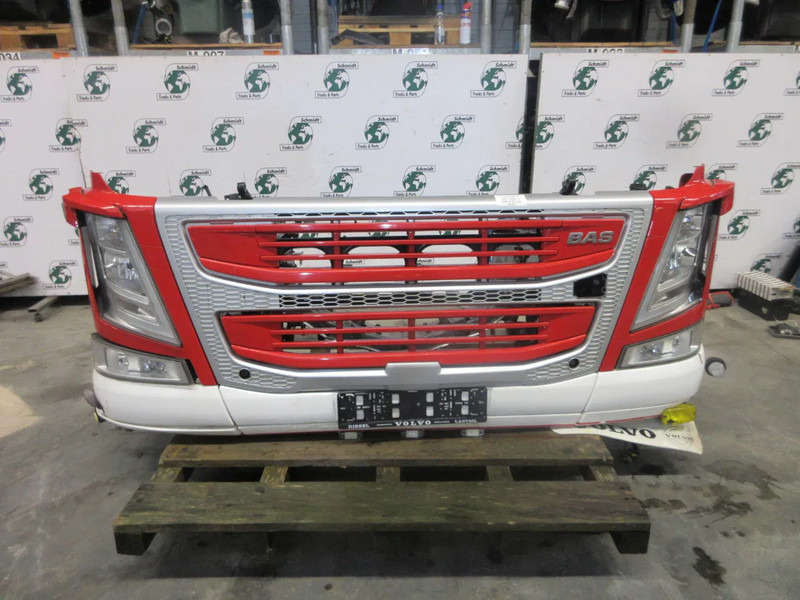 Volvo 22239219 // 22239217 // 84172098 COMPLETEN VOOR KOP VOLVO FM 420 EURO 6 - Paraurto per Camion: foto 4 Volvo 22239219 // 22239217 // 84172098 COMPLETEN VOOR KOP VOLVO FM 420 EURO 6 - Paraurto per Camion: foto 4