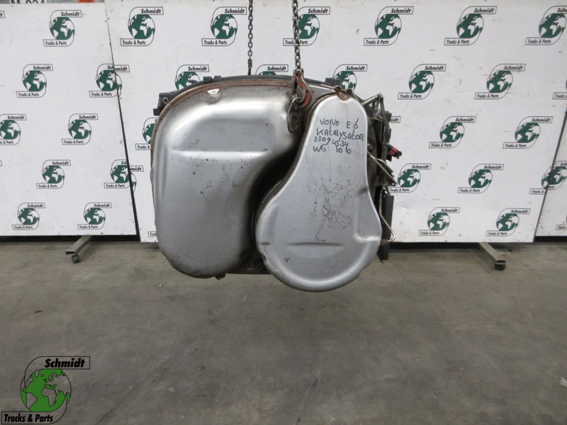 Volvo 23094534 // 23105923 KATALYSATOR VOLVO FH 460 MODEL 2021 - Convertitore catalitico per Camion: foto 1 Volvo 23094534 // 23105923 KATALYSATOR VOLVO FH 460 MODEL 2021 - Convertitore catalitico per Camion: foto 1