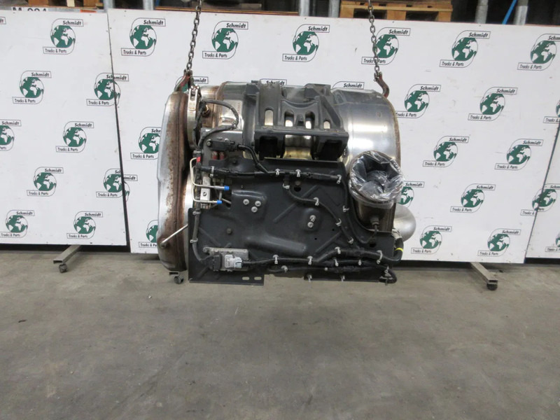Volvo 23094534 // 23105923 KATALYSATOR VOLVO FH 460 MODEL 2021 - Convertitore catalitico per Camion: foto 2 Volvo 23094534 // 23105923 KATALYSATOR VOLVO FH 460 MODEL 2021 - Convertitore catalitico per Camion: foto 2