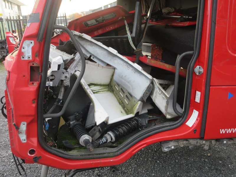 Volvo VOLVO FM 420 EURO 6 CABINE VOOR PART DONOR - Cabina e interni per Camion: foto 4 Volvo VOLVO FM 420 EURO 6 CABINE VOOR PART DONOR - Cabina e interni per Camion: foto 4