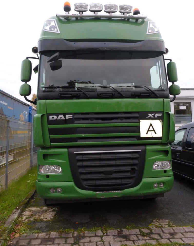 DAF XF 510 aus Werkverkehr 6 x 2 510PS Top-Zustan - Autocarro scarrabile: foto 4 DAF XF 510 aus Werkverkehr 6 x 2 510PS Top-Zustan - Autocarro scarrabile: foto 4