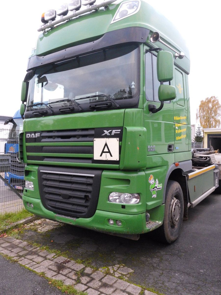 DAF XF 510 aus Werkverkehr 6 x 2 510PS Top-Zustan - Autocarro scarrabile: foto 2 DAF XF 510 aus Werkverkehr 6 x 2 510PS Top-Zustan - Autocarro scarrabile: foto 2