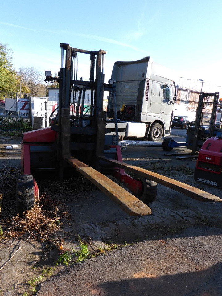 Moffett Hydraulischen Gabeln +Schubmast+Top Zustand - Carrello elevatore trasportabile: foto 5 Moffett Hydraulischen Gabeln +Schubmast+Top Zustand - Carrello elevatore trasportabile: foto 5