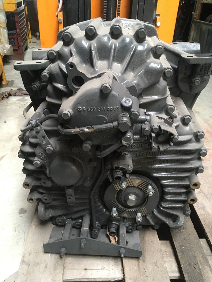 MERCEDES BENZ VG2400 3W/1,448 - Cambio: foto 2 MERCEDES BENZ VG2400 3W/1,448 - Cambio: foto 2