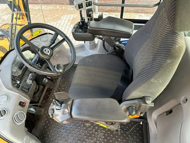 Pala gommata Volvo L120H: foto 17