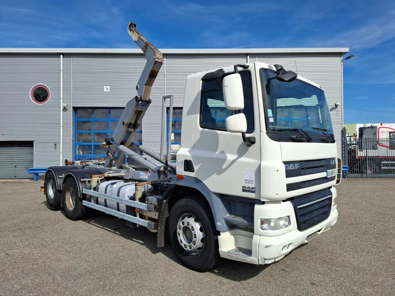 DAF CF85-410 / 6X2 / DEB / DALBY HOOK 15TON / AIRCO / ONLY:744381 KM / MANUAL / EURO-5 / 2012 - Autocarro scarrabile: foto 3 DAF CF85-410 / 6X2 / DEB / DALBY HOOK 15TON / AIRCO / ONLY:744381 KM / MANUAL / EURO-5 / 2012 - Autocarro scarrabile: foto 3