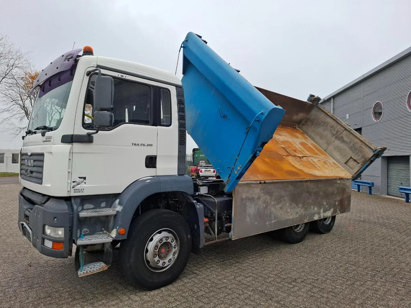 MAN TGA 26.310 / 6X4 / 2XBIG AXLE / 2SIDE TIPPER / ONLY:545423 KM / TUV:06-05-2026 / FULL-STEEL / AIRCO / MANUAL / EURO-4 / 2005 - Autocarro ribaltabile: foto 2 MAN TGA 26.310 / 6X4 / 2XBIG AXLE / 2SIDE TIPPER / ONLY:545423 KM / TUV:06-05-2026 / FULL-STEEL / AIRCO / MANUAL / EURO-4 / 2005 - Autocarro ribaltabile: foto 2