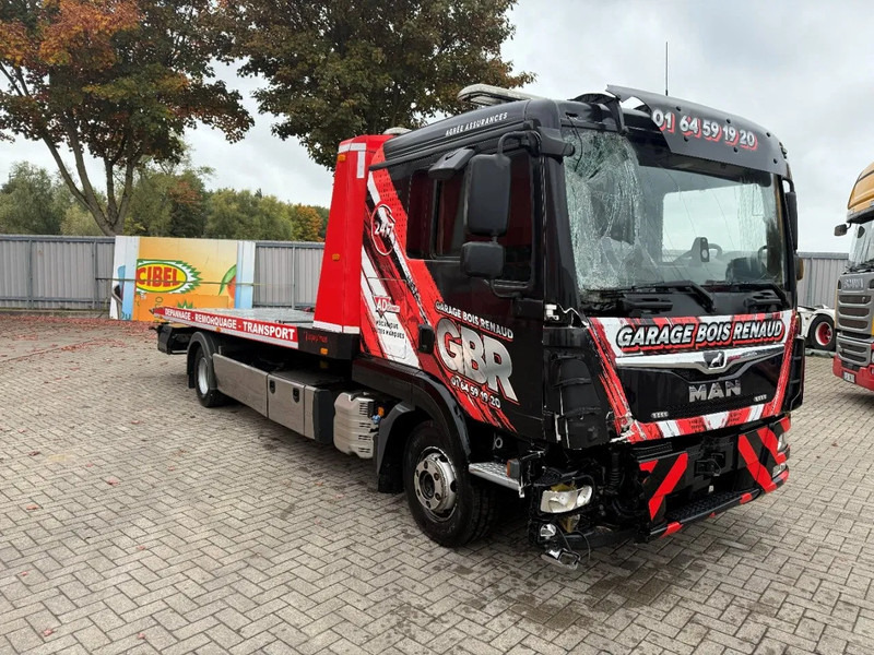MAN TGL 12.250 / ENGINE RUNNING / ONLY:276364 KM / TOW-TRUCK / CLEPEL / WINCH / REMOTE / 6PERSONS / AUTOMATIC / EURO-6 / 2018 - Carro attrezzi: foto 3 MAN TGL 12.250 / ENGINE RUNNING / ONLY:276364 KM / TOW-TRUCK / CLEPEL / WINCH / REMOTE / 6PERSONS / AUTOMATIC / EURO-6 / 2018 - Carro attrezzi: foto 3
