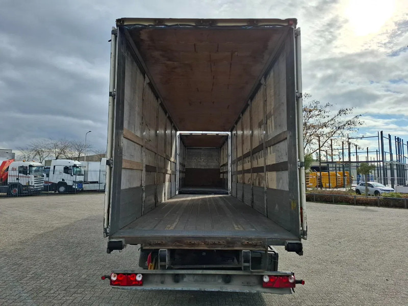 Renault T480 COMFORT / DOUBLE TANK / TIR LINE / TUV:30-03-2026 / THROUGH LOADING SYSTEM / LWDS / AUTOMATIC / EURO-6 / 2017 - Camion centinato: foto 5 Renault T480 COMFORT / DOUBLE TANK / TIR LINE / TUV:30-03-2026 / THROUGH LOADING SYSTEM / LWDS / AUTOMATIC / EURO-6 / 2017 - Camion centinato: foto 5