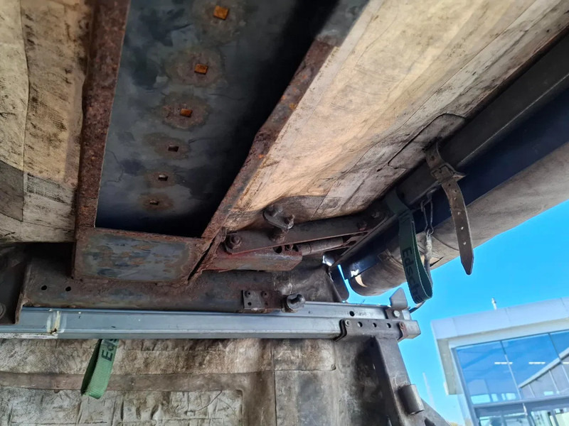 Camion centinato Scania R410 / GERMAN TRUCK / RETARDER / LIFT+LENKACHSE / SLIDING ROOF / SMART TACHO / PARK AIRCO / NAVI / LWDS / AUTOMATIC / EURO-6 / 2: foto 18 Camion centinato Scania R410 / GERMAN TRUCK / RETARDER / LIFT+LENKACHSE / SLIDING ROOF / SMART TACHO / PARK AIRCO / NAVI / LWDS / AUTOMATIC / EURO-6 / 2: foto 18