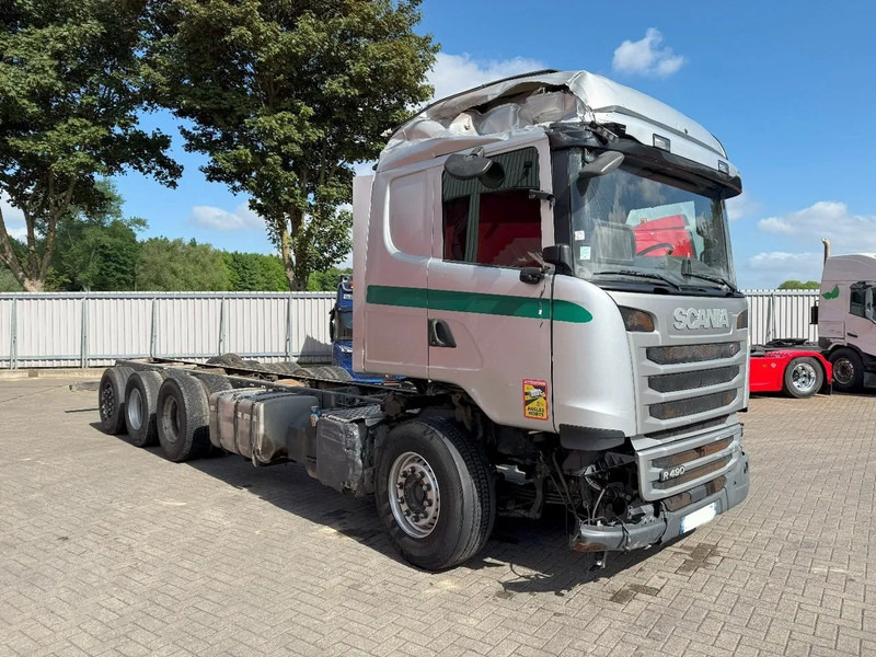 Scania R490 / 8X4 / ENGINE RUNNING / RETARDER / 9 TON FRONT AXLE / LIFT+LENKACHSE / AUTOMATIC / EURO-6 / 2017 - Autocarro telaio: foto 2 Scania R490 / 8X4 / ENGINE RUNNING / RETARDER / 9 TON FRONT AXLE / LIFT+LENKACHSE / AUTOMATIC / EURO-6 / 2017 - Autocarro telaio: foto 2