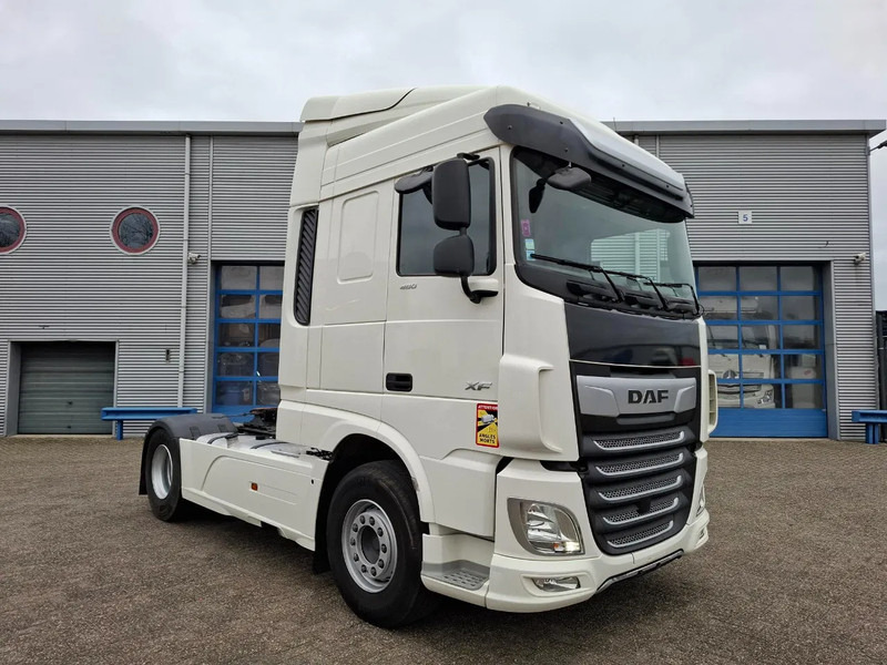 DAF XF106-480 / INTARDER / DOUBLE TANK / ONLY:392661 KM / TUV:05-02-2026 / SMART TACHO / LWDS / AUTOMATIC / EURO-6-D / 2021 - Trattore stradale: foto 2 DAF XF106-480 / INTARDER / DOUBLE TANK / ONLY:392661 KM / TUV:05-02-2026 / SMART TACHO / LWDS / AUTOMATIC / EURO-6-D / 2021 - Trattore stradale: foto 2