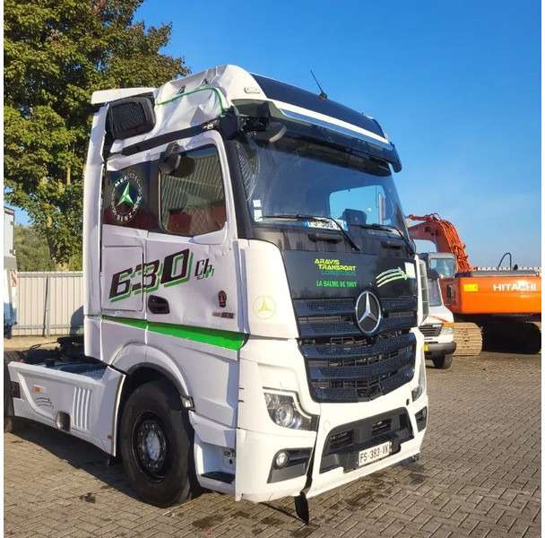 Mercedes-Benz ACTROS 1863 / ENGINE RUNNING / RETARDER / PARK-COOL /HYDRAULICS / ONLY: 268593KM / GIGA-SPACE / MIRRORCAM / AUTOMATIC / EURO-6 / - Trattore stradale: foto 2 Mercedes-Benz ACTROS 1863 / ENGINE RUNNING / RETARDER / PARK-COOL /HYDRAULICS / ONLY: 268593KM / GIGA-SPACE / MIRRORCAM / AUTOMATIC / EURO-6 / - Trattore stradale: foto 2