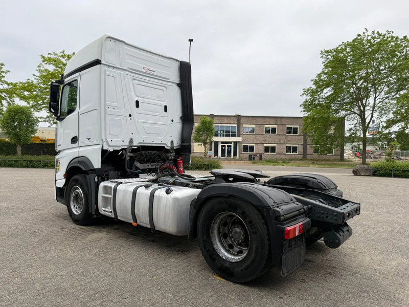 Mercedes-Benz Actros 1945 / HYDRAULICS / LWDS / AIRCO / SMART TACHO / 2XBED / FRIDGE / AUTOMATIC / EURO-6 / 2019 - Trattore stradale: foto 3 Mercedes-Benz Actros 1945 / HYDRAULICS / LWDS / AIRCO / SMART TACHO / 2XBED / FRIDGE / AUTOMATIC / EURO-6 / 2019 - Trattore stradale: foto 3