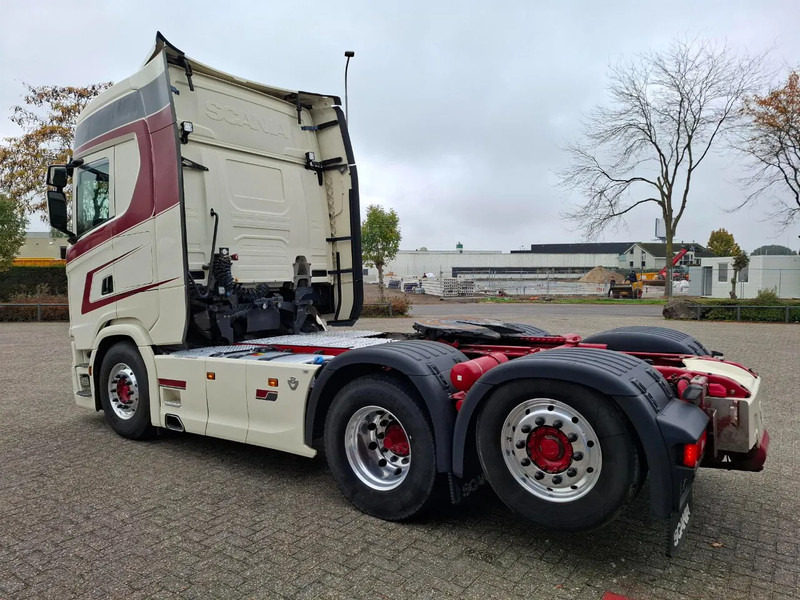 Scania NGS S650 V8 / RETARDER / 633397 KM / 9 TON FRONT AXELE / FULL-AIR / INLINER / FULL SPOILER / LEATHER / ALCOA / NAVI / FRIDGE / E - Trattore stradale: foto 3 Scania NGS S650 V8 / RETARDER / 633397 KM / 9 TON FRONT AXELE / FULL-AIR / INLINER / FULL SPOILER / LEATHER / ALCOA / NAVI / FRIDGE / E - Trattore stradale: foto 3