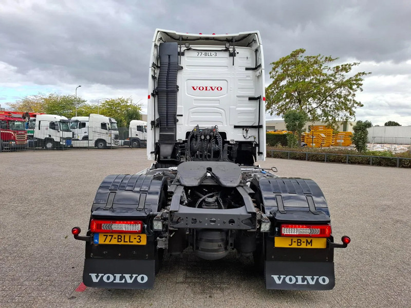 Volvo FH4-460 / CLEAN NL TRUCK / VEB+ / ADR / ACC / LWDS / DAS / DOUBLE TANK / LEATHER / FRIDGE / ALCOA / EURO-6 / 2016 - Trattore stradale: foto 4 Volvo FH4-460 / CLEAN NL TRUCK / VEB+ / ADR / ACC / LWDS / DAS / DOUBLE TANK / LEATHER / FRIDGE / ALCOA / EURO-6 / 2016 - Trattore stradale: foto 4