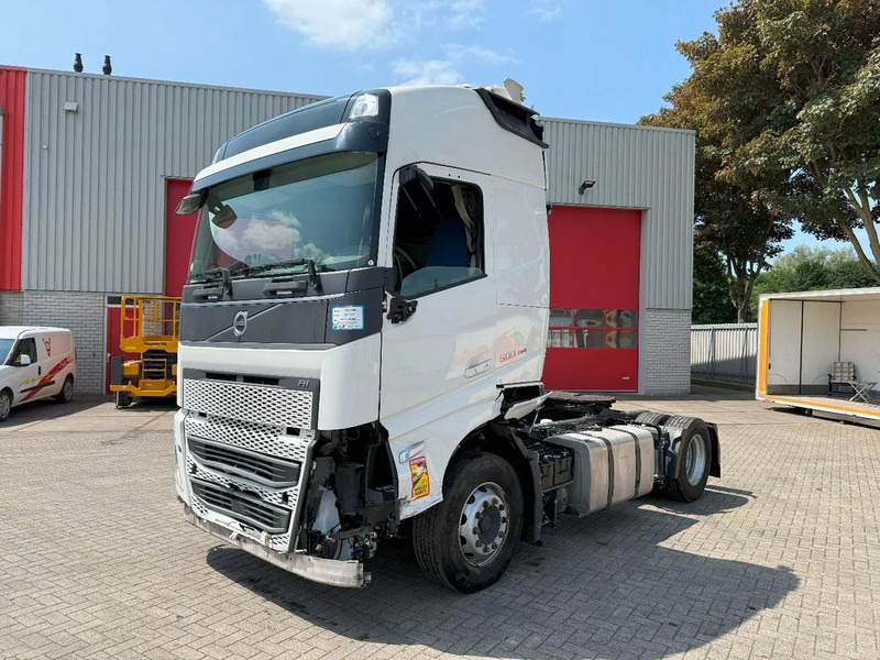 Volvo FH5-500 / ENGINE RUNNING / TURBO COMPOUND / ONLY:434243 KM / VEB+ / PARKCOOL / DOUBLE TANK / EURO-6 / 2021 - Trattore stradale: foto 1 Volvo FH5-500 / ENGINE RUNNING / TURBO COMPOUND / ONLY:434243 KM / VEB+ / PARKCOOL / DOUBLE TANK / EURO-6 / 2021 - Trattore stradale: foto 1