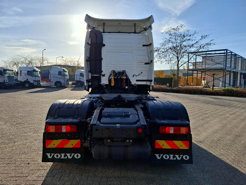 Volvo FM11-450 / VEB / ADR / ONLY:579669 KM / SMART TACHO / LWDS / AIRCO / AUTOMATIC / EURO-6 / 2018 - Trattore stradale: foto 4 Volvo FM11-450 / VEB / ADR / ONLY:579669 KM / SMART TACHO / LWDS / AIRCO / AUTOMATIC / EURO-6 / 2018 - Trattore stradale: foto 4