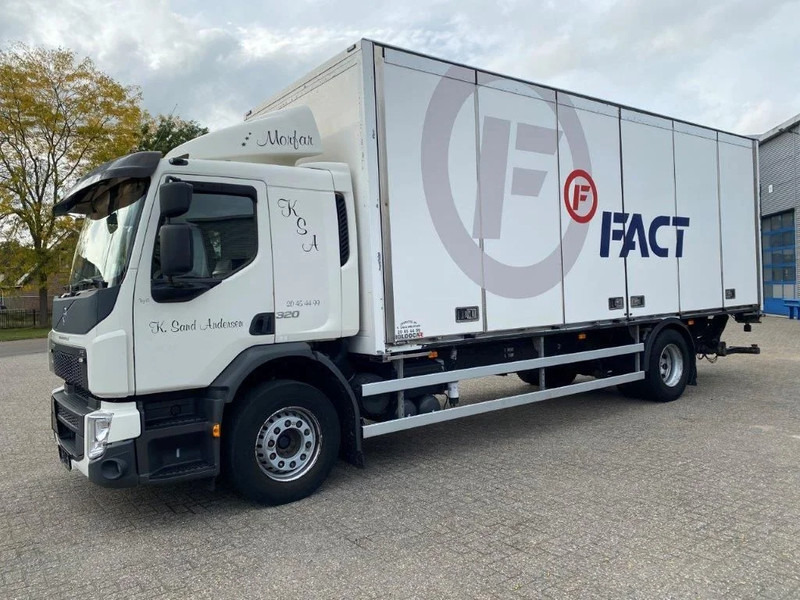 Volvo FE320 ONLY-463904-KM / CLOSED BOX / LOAD LIFT / AUTOMATIC / SIDE DOORS / EURO-6 / 2014 - Autocarro furgonato: foto 1 Volvo FE320 ONLY-463904-KM / CLOSED BOX / LOAD LIFT / AUTOMATIC / SIDE DOORS / EURO-6 / 2014 - Autocarro furgonato: foto 1