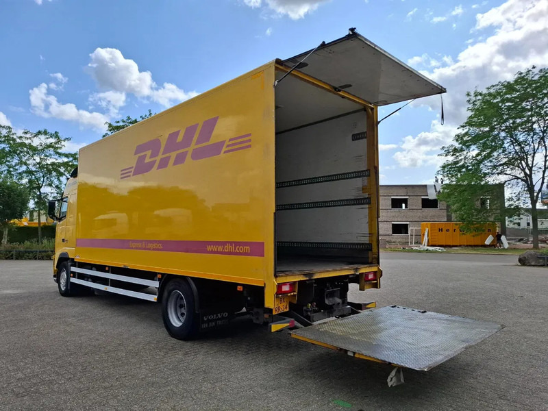 Volvo FH13-420 / NL TRUCK / PLATFORM 2000KG / AIRCO / FRIDGE / AUTOMATIC / EURO-5 / 2010 - Autocarro furgonato: foto 4 Volvo FH13-420 / NL TRUCK / PLATFORM 2000KG / AIRCO / FRIDGE / AUTOMATIC / EURO-5 / 2010 - Autocarro furgonato: foto 4