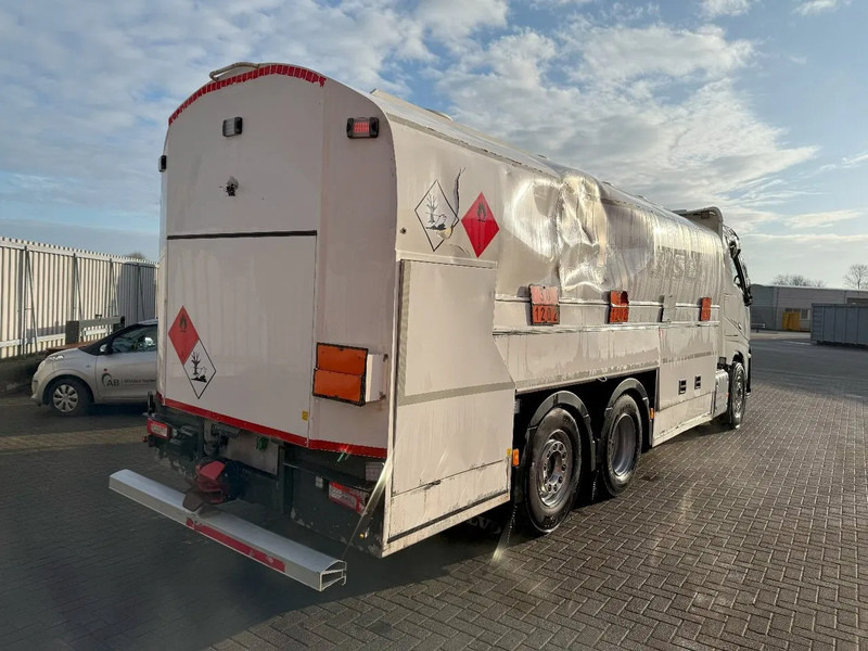 Volvo FH5-500 6X2 / ENGINE RUNNING / LIFT+LENKACHSE / FULL AIR / ADR / EUROTANK / 9-TON FRONT AXLE / EURO-6 / 2022 - Camion cisterna: foto 5 Volvo FH5-500 6X2 / ENGINE RUNNING / LIFT+LENKACHSE / FULL AIR / ADR / EUROTANK / 9-TON FRONT AXLE / EURO-6 / 2022 - Camion cisterna: foto 5