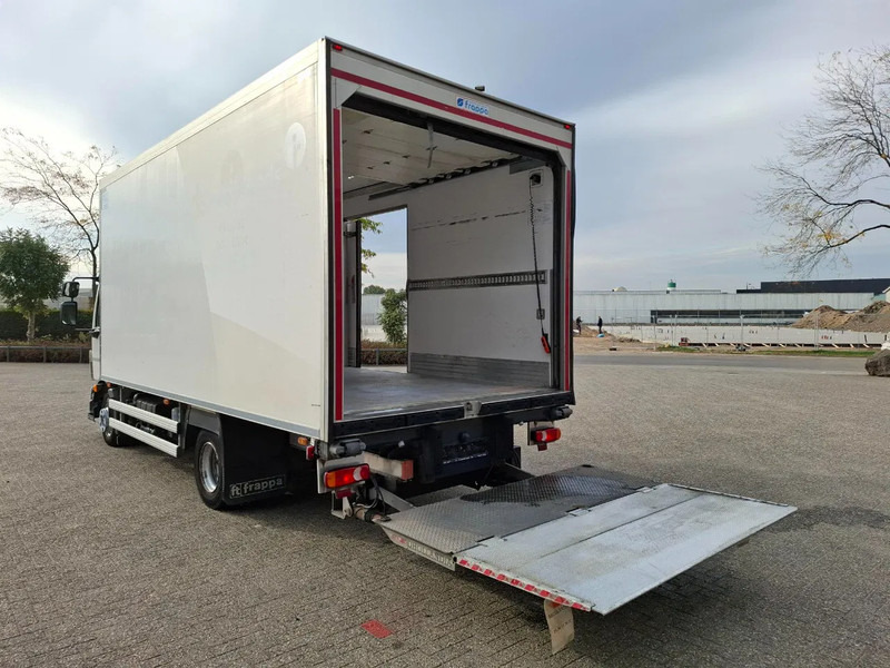 Volvo FL210 / ONLY:194894 KM / TUV:03-02-2026 / FRIDGE COMPARTIMENT / PLATFORM 1500 KG / SIDE DOOR / MANUAL / EURO-6 / 2014 - Autocarro frigorifero: foto 4 Volvo FL210 / ONLY:194894 KM / TUV:03-02-2026 / FRIDGE COMPARTIMENT / PLATFORM 1500 KG / SIDE DOOR / MANUAL / EURO-6 / 2014 - Autocarro frigorifero: foto 4