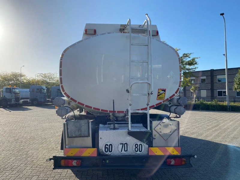 Volvo FL7-290 / 5 COMPARTIMENTS / 13000 LITER TOTAL / PUMP / AUTOMATIC / EURO-5 / 2009 - Camion cisterna: foto 4 Volvo FL7-290 / 5 COMPARTIMENTS / 13000 LITER TOTAL / PUMP / AUTOMATIC / EURO-5 / 2009 - Camion cisterna: foto 4